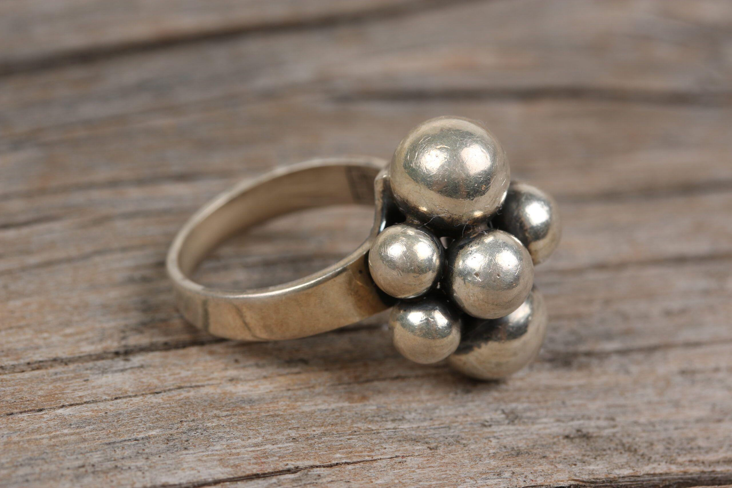 1960-luku Erik Granit hopeasormus / Silver ring