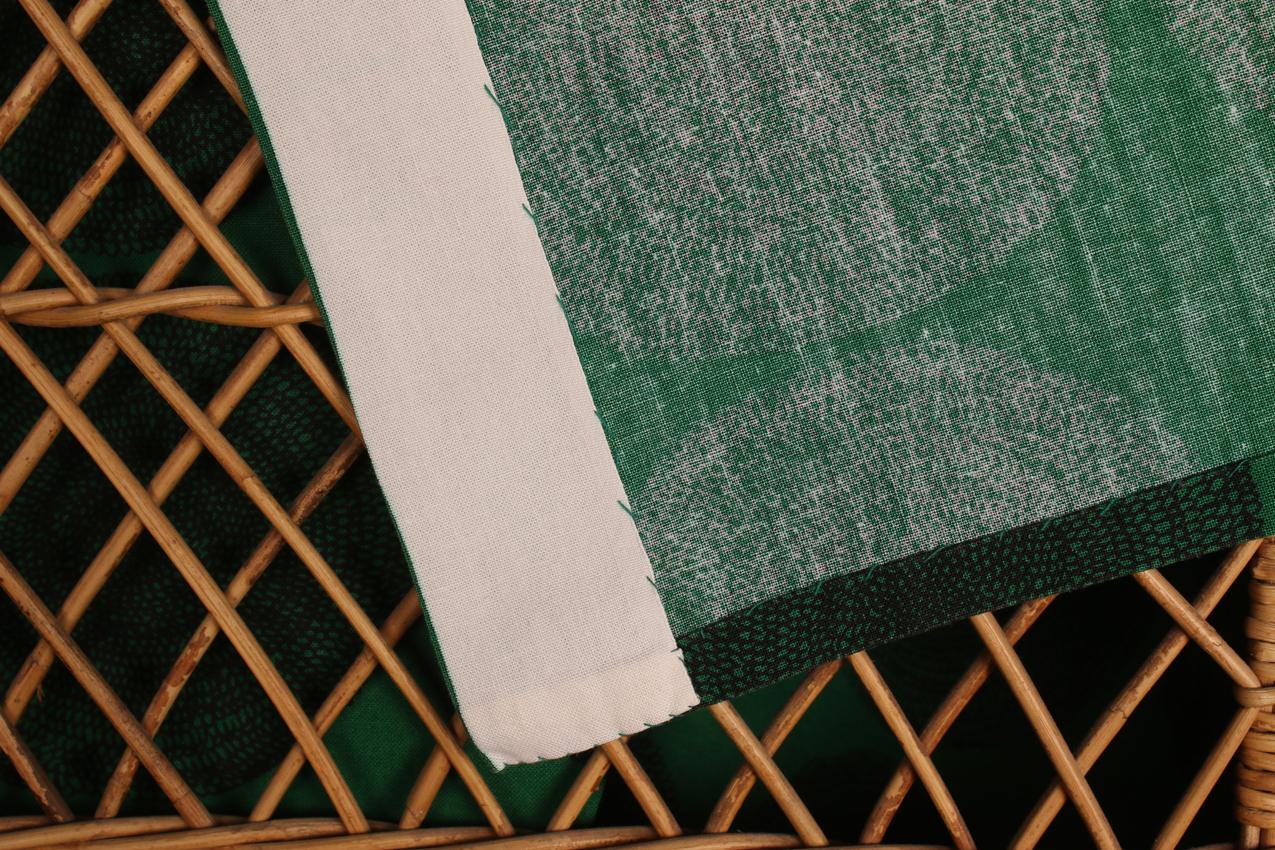 Vintage Marimekko Punapippuri kangas / Marimekko Punapippuri Fabric - Image 4