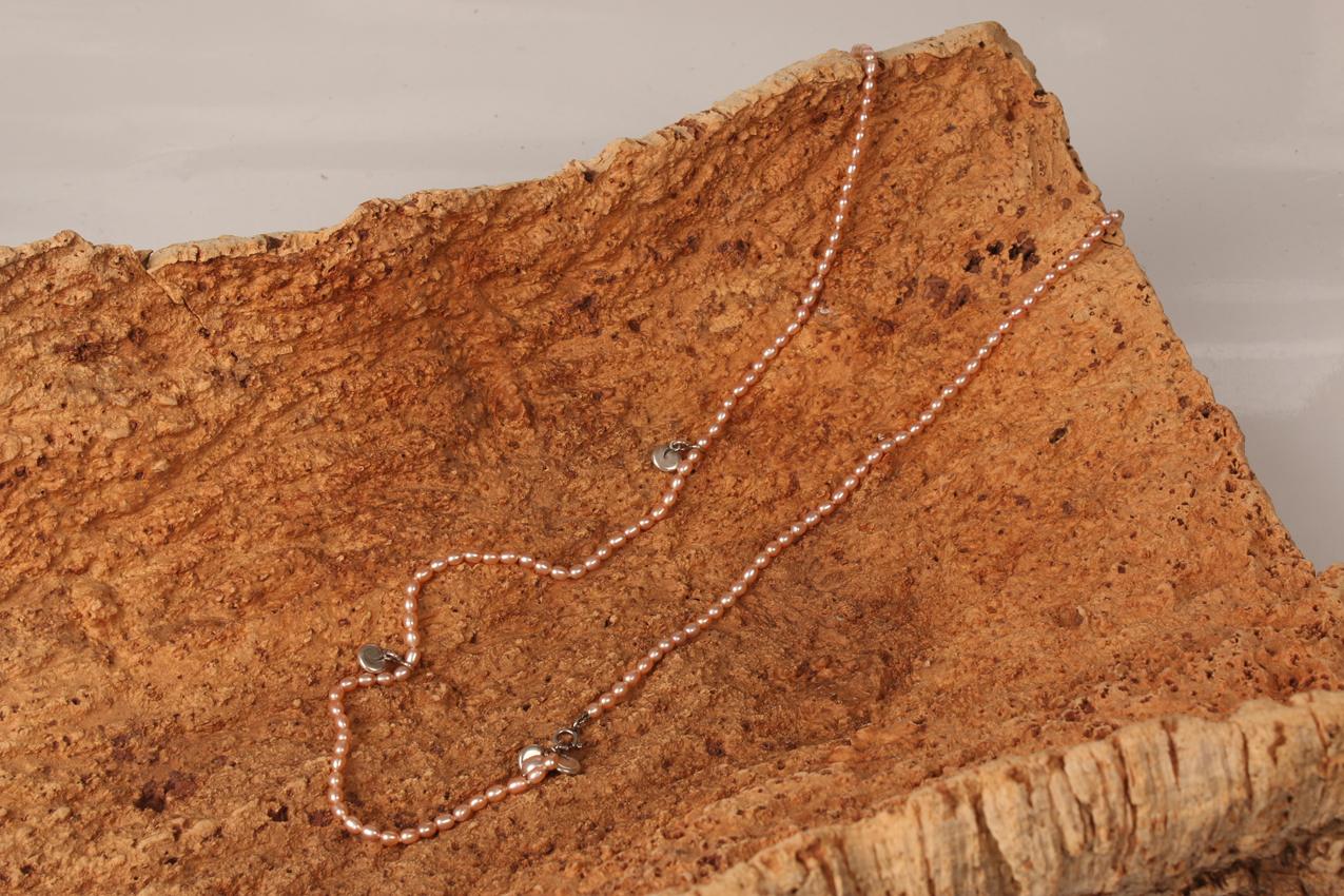 Kalevala Koru Vanamo helmikaulakoru / Rose Pearl necklace Twinflower