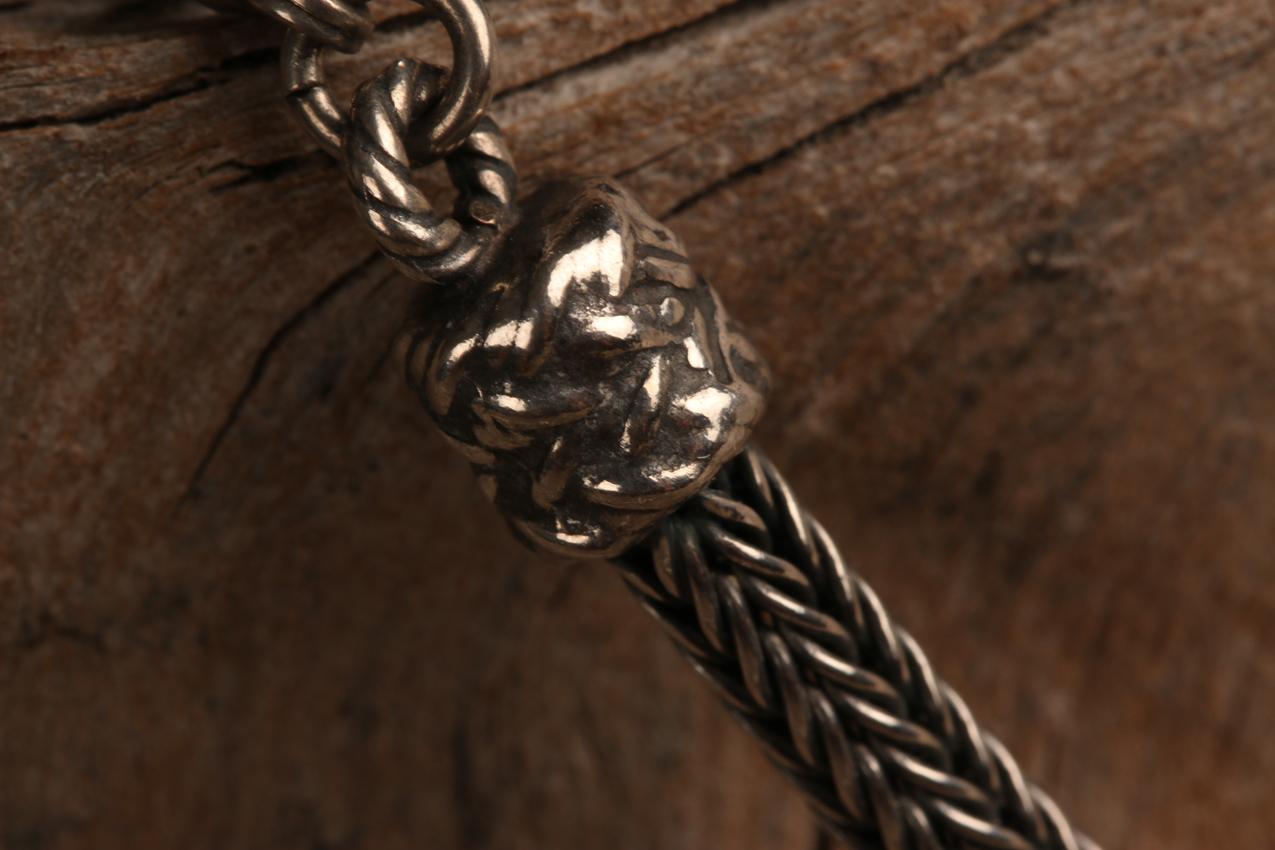 Kalevala Koru hopeinen Hirvenpää kääty / Silver Hirvenpää Coil Necklace - Image 7