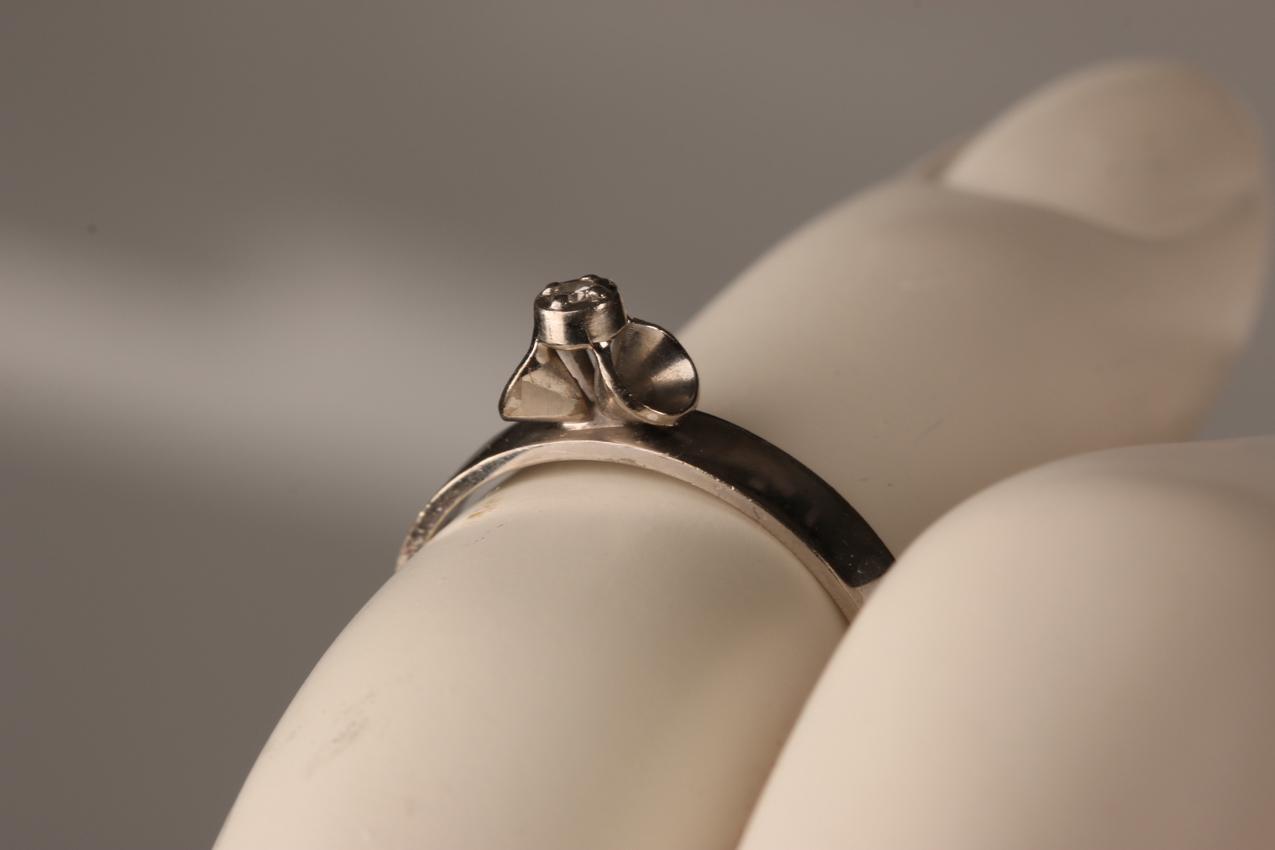 Elis Kauppi Kupittaan kulta White gold diamond ring - Image 7