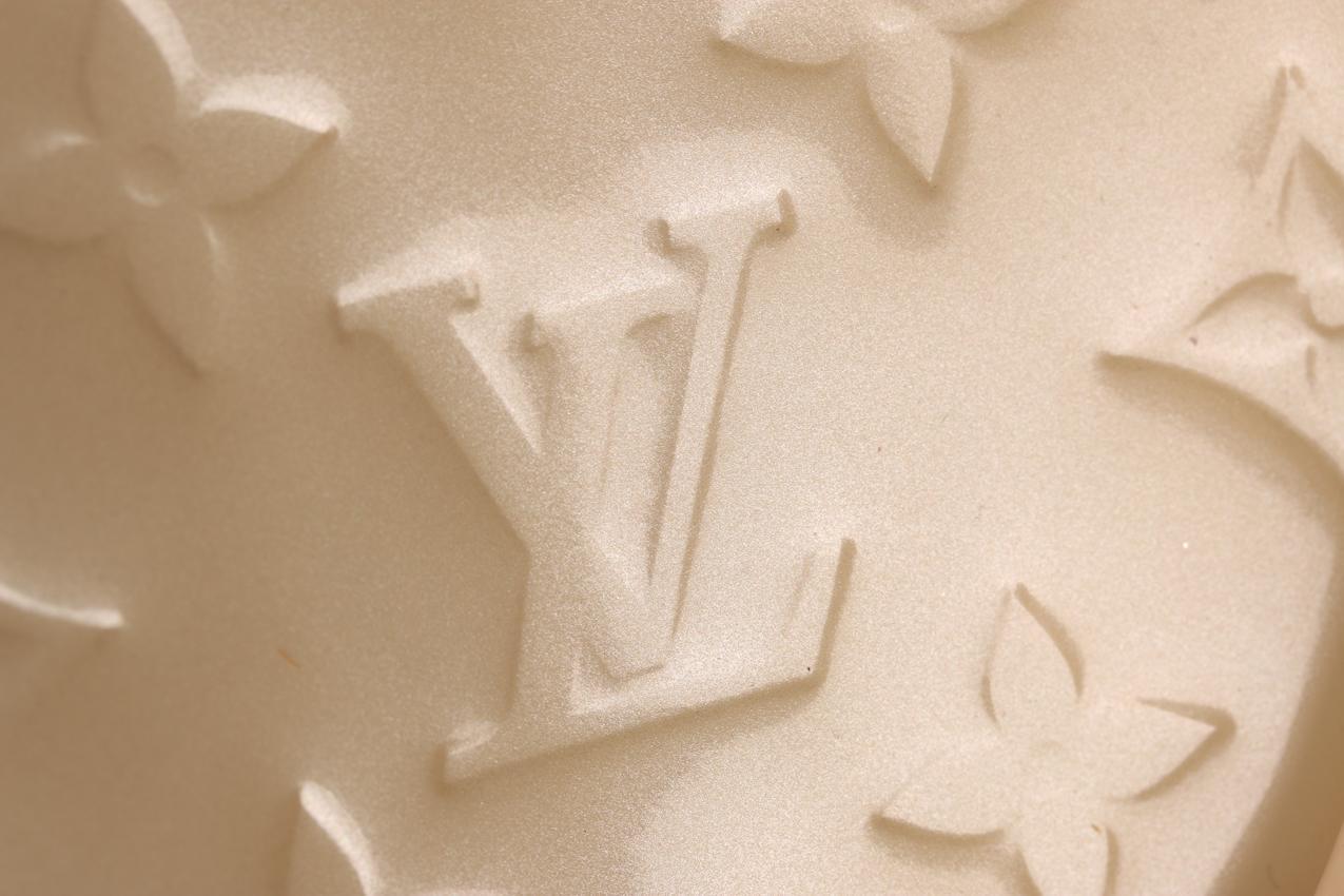 Louis Vuitton Amarante Monogram Vernis PM Sherwood laukku - Image 12