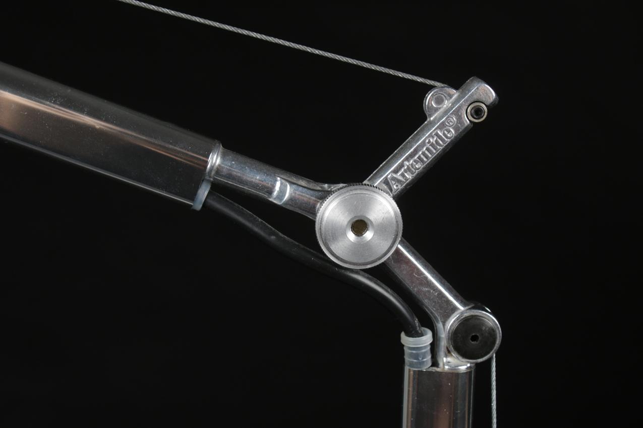 Artemide “Tolomeo Mini” -pöytälamppu / Italy design table lamp - Image 8