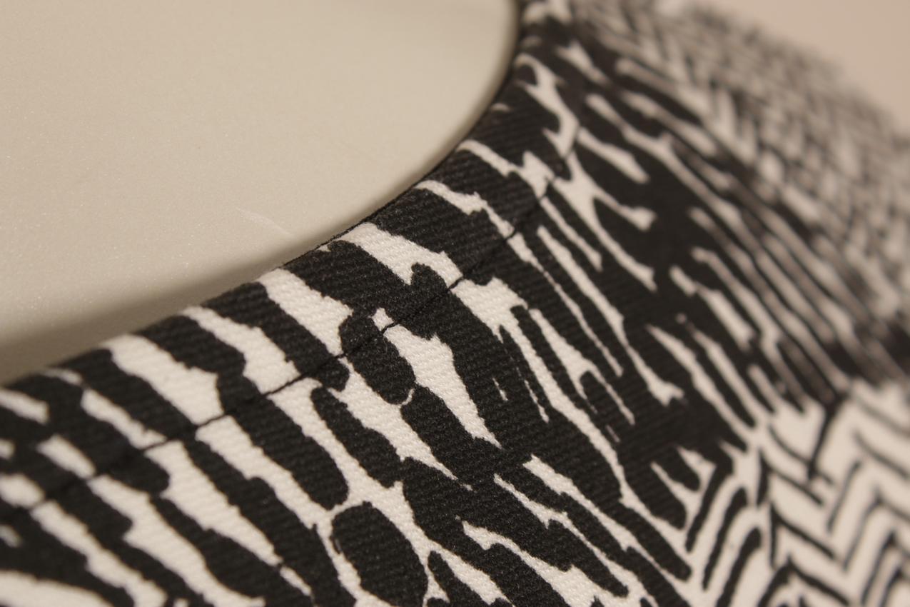 Marimekko mustavalkoinen elastinen trikoomekko - Image 9