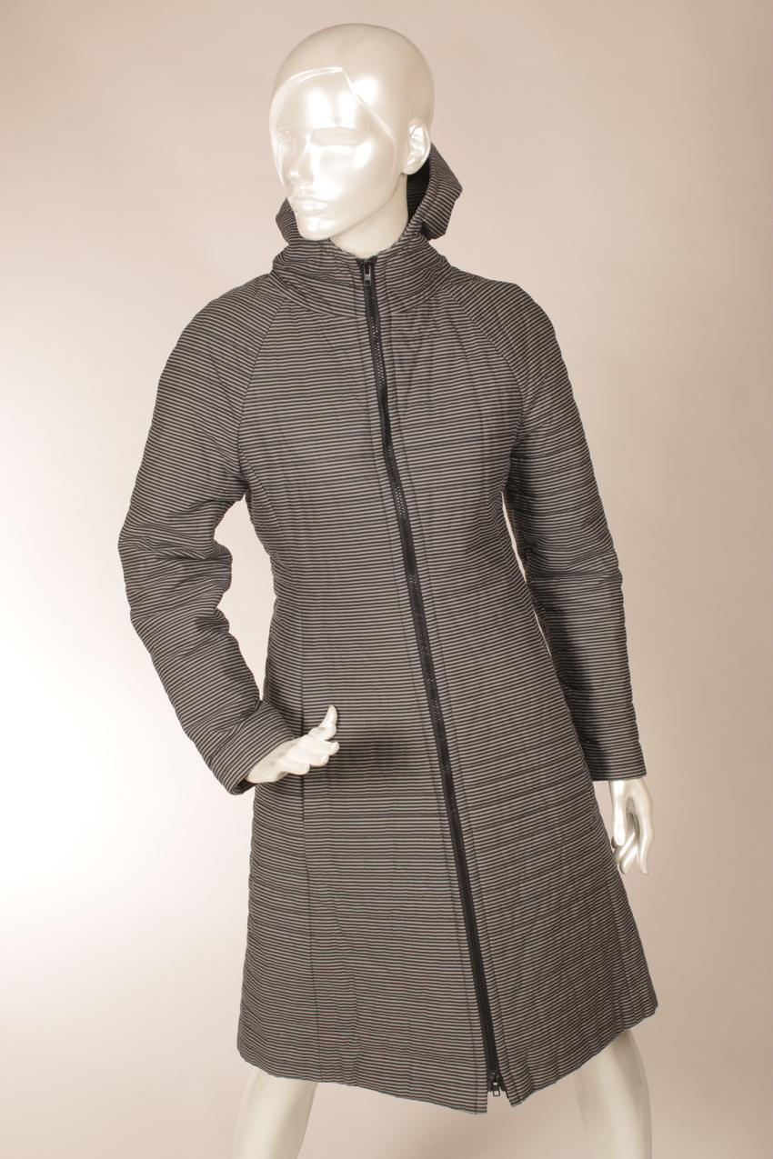 Vuokko Nurmesniemi quilted jacket with hood XS - Image 3