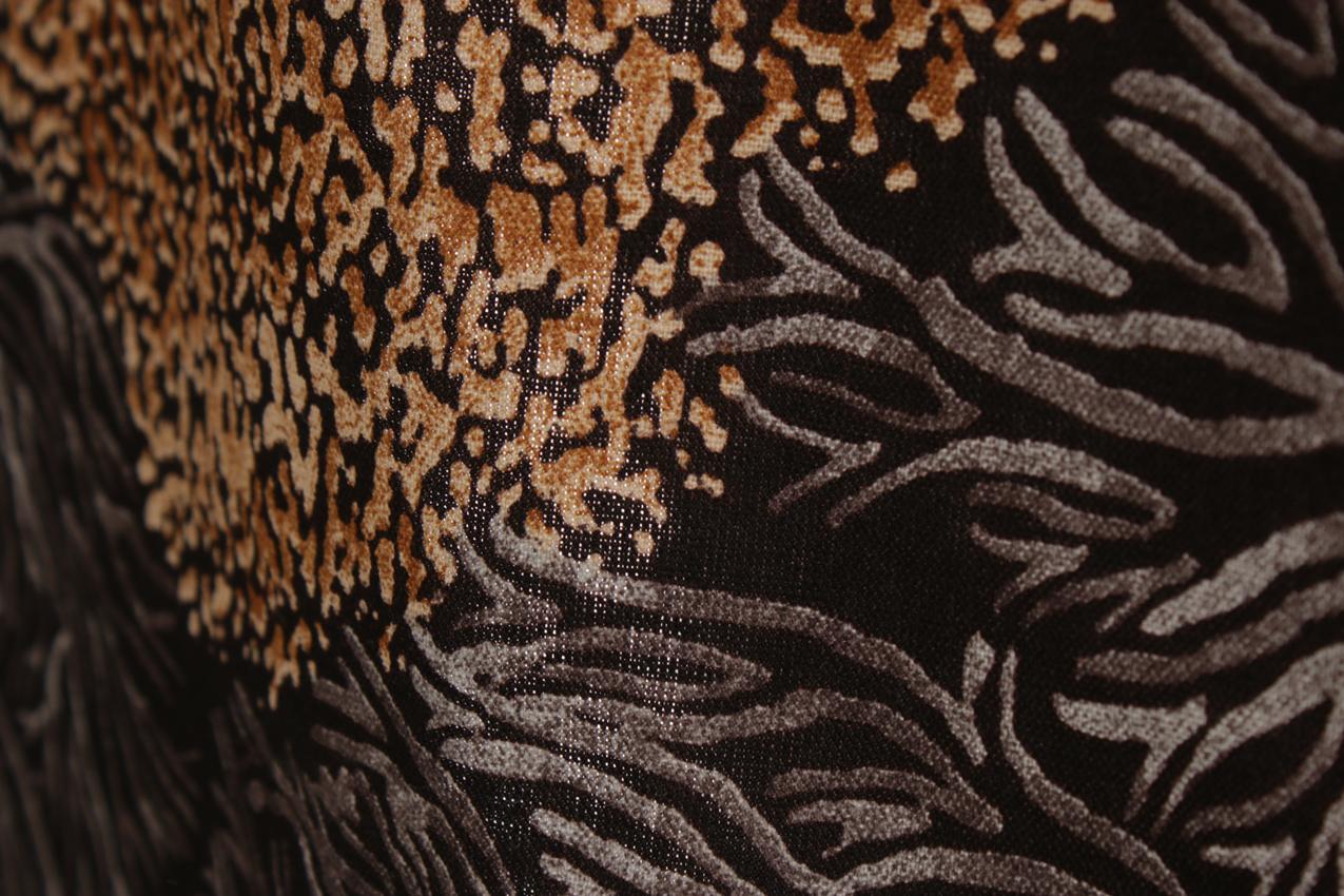Marimekko “Poronjäkälä” kangas - Image 4