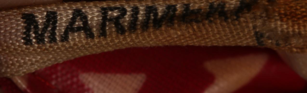 Vintage Marimekko Rukka kiiltävä punainen sadetakki “Härkki” M - Image 8