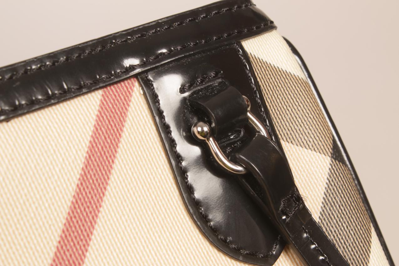 Burberry isokokoinen Olympia Nova Check Hobo laukku ja pussukka - Image 13