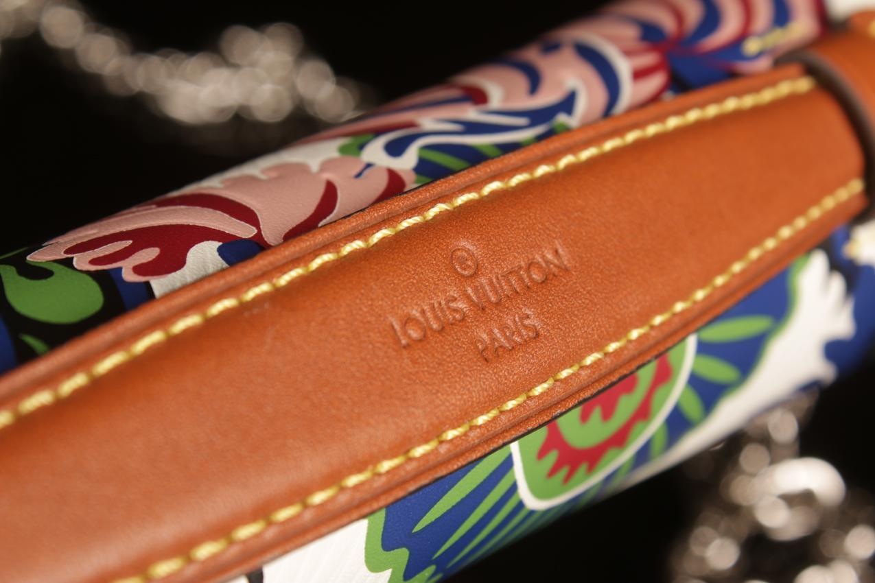 Louis Vuitton Pochette Métis Mini Flow Syksy 2017 - Image 12