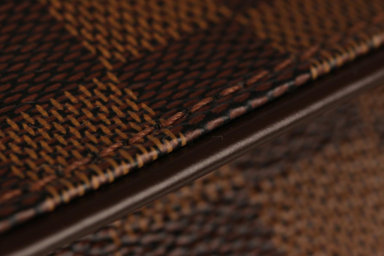 Louis Vuitton Brooklyn MM Damier Ebene Canvas Messenger olkalaukku - Image 9