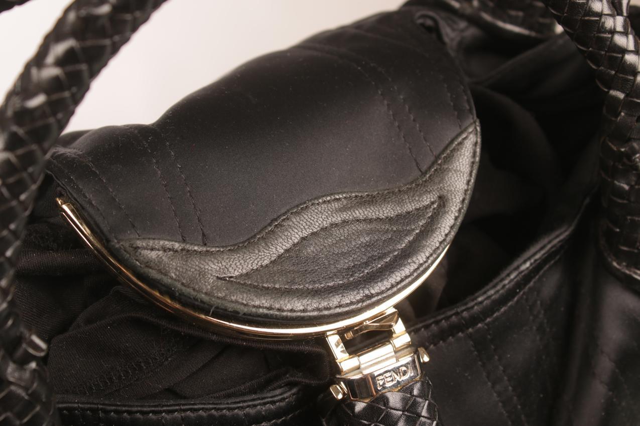 Fendi Spy musta satiini/nahka Hobo-laukku - Image 8