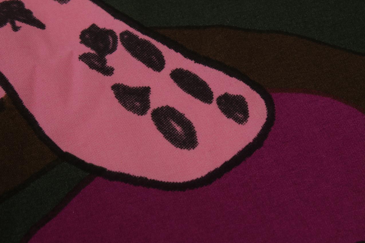 Marimekko Teresa Moorhouse pinkki kangas “Sininen gebardi” - Image 4