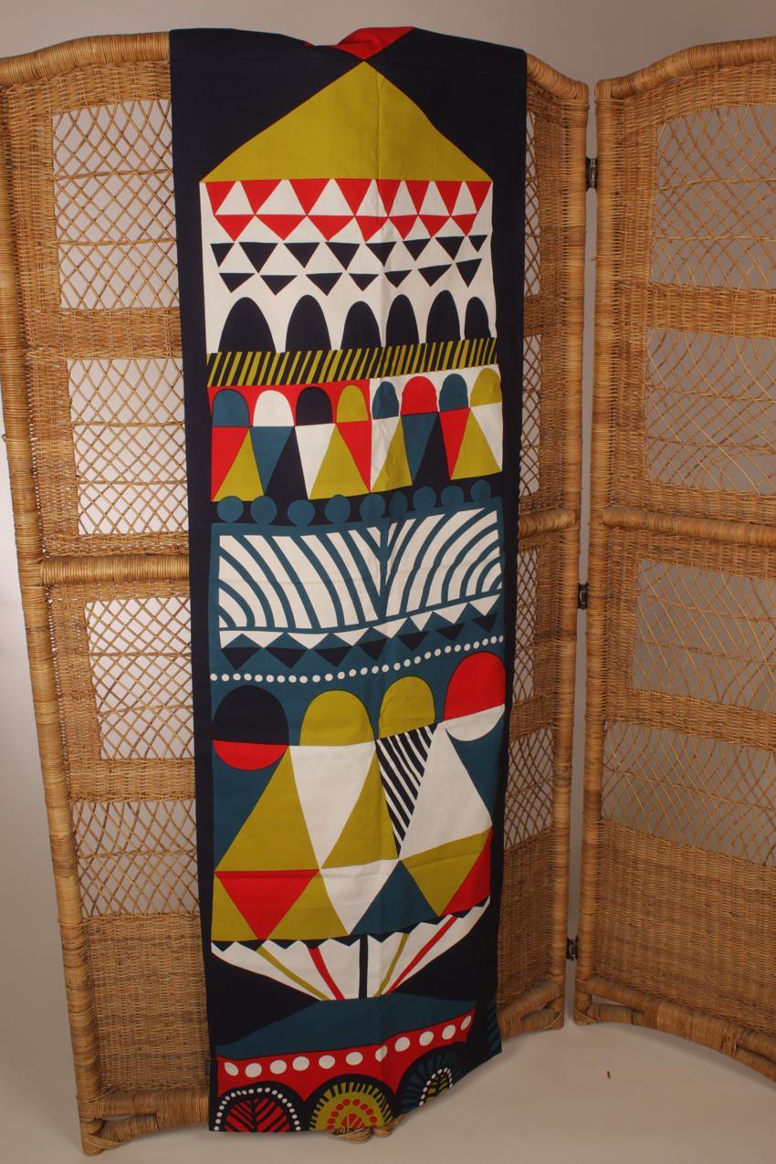 Marimekko kapea kaksipuolinen abstrakti-kuvioinen pöytäliina - Image 2