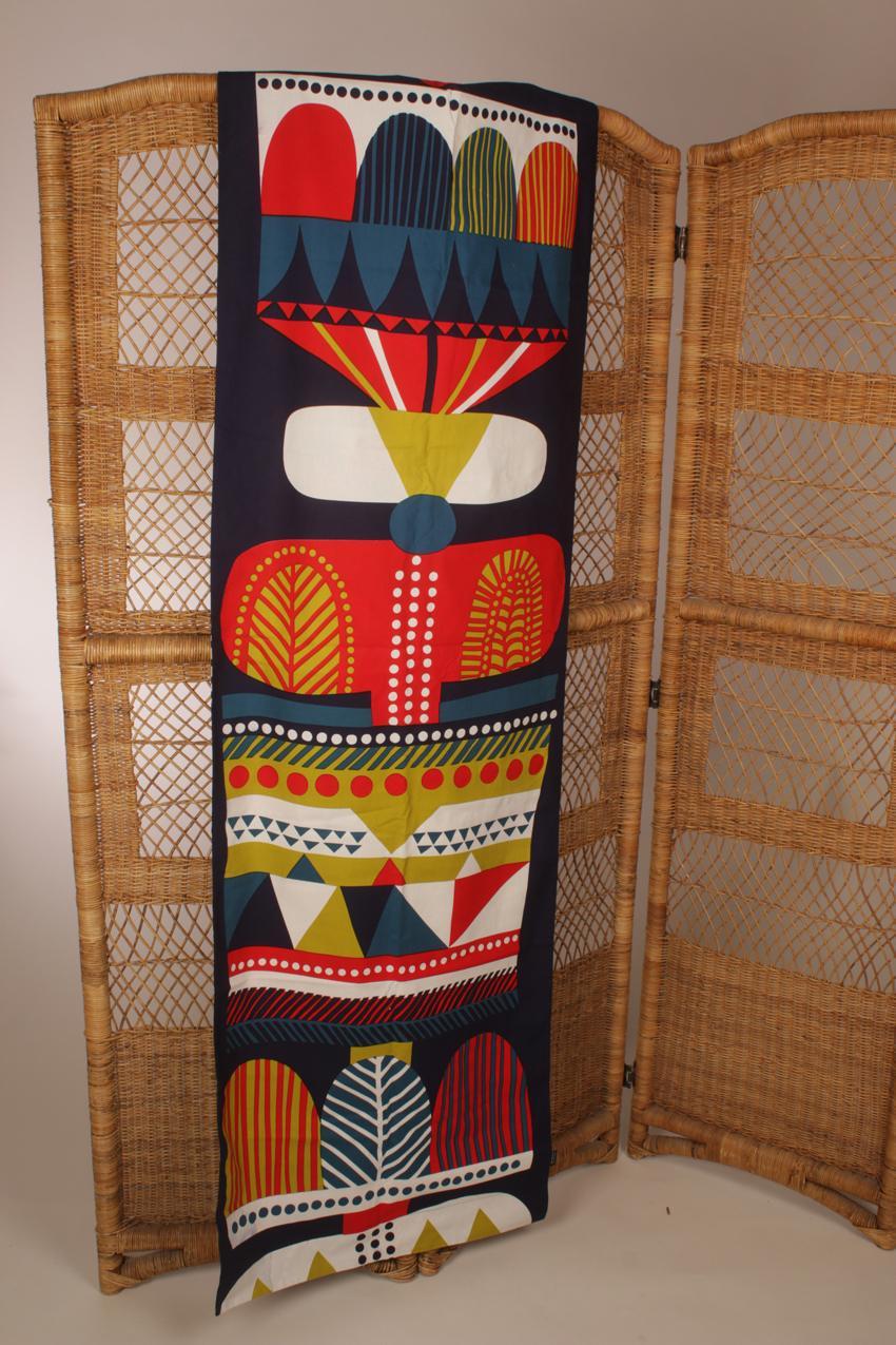 Marimekko kapea kaksipuolinen abstrakti-kuvioinen pöytäliina