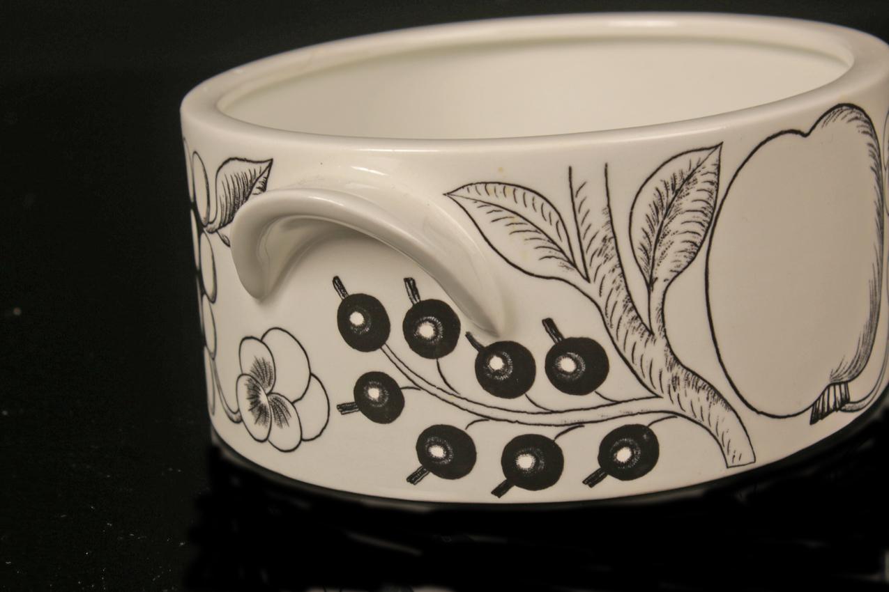 Vintage Arabia Birger Kaipiainen mustavalkoinen ”Paratiisi” terriini - Image 6