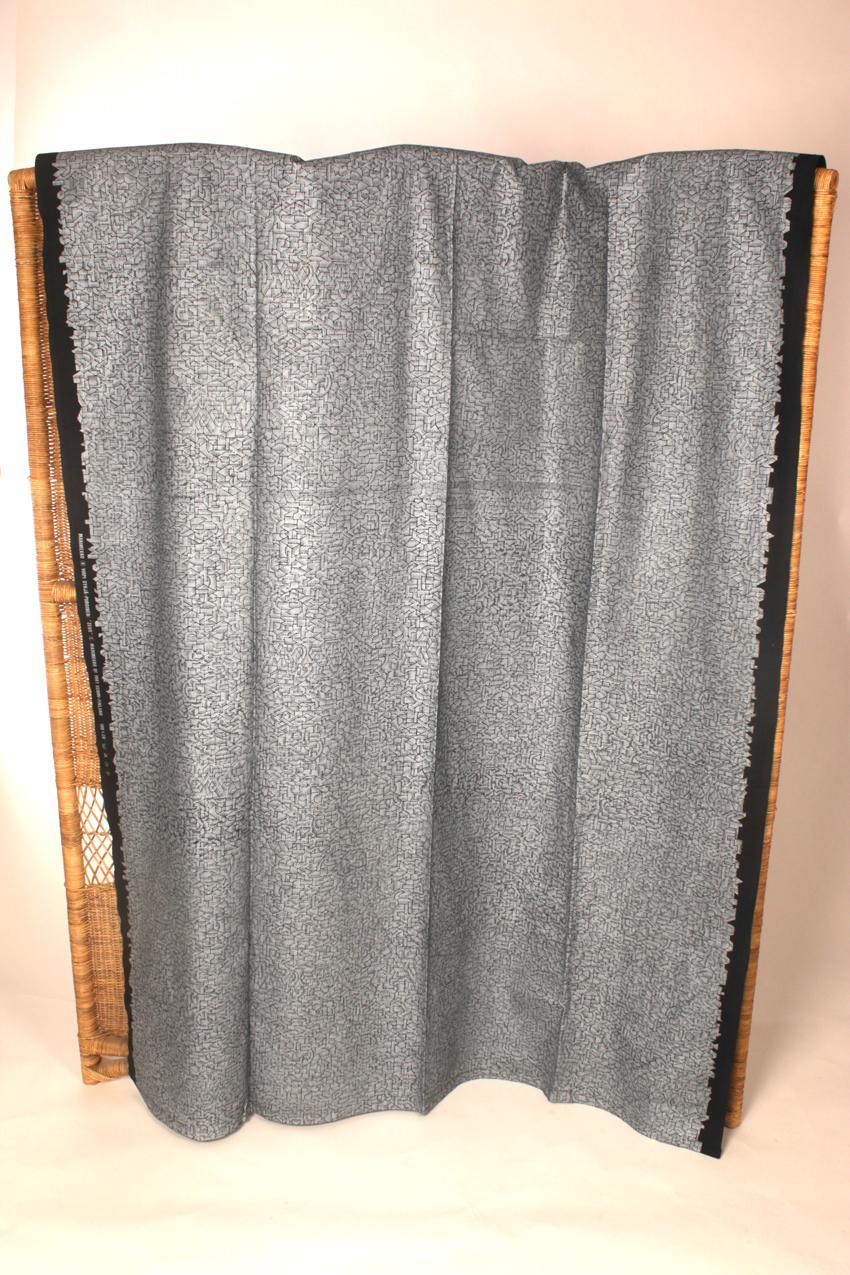 Vintage Marimekko sininen/hopea pöytäliina Virpi Syrjä-Piiroinen “Zeus” 150 x 300 - Image 3