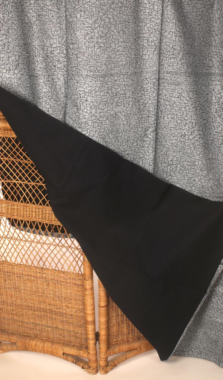 Vintage Marimekko sininen/hopea pöytäliina Virpi Syrjä-Piiroinen “Zeus” 150 x 300 - Image 5