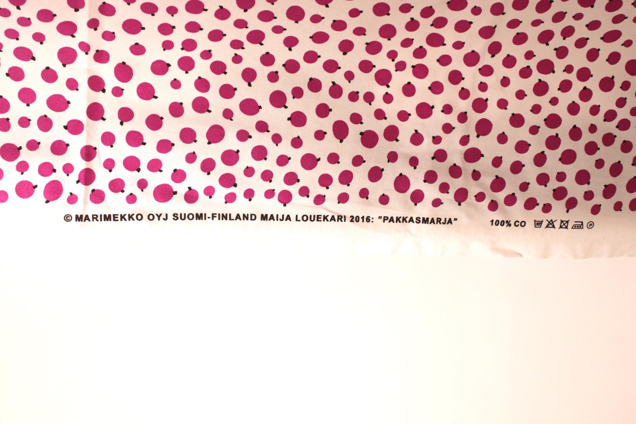 Marimekko Maija Louekari ”Pakkasmarja” -panamakangas - Image 3