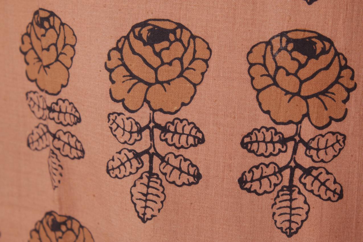 Vintage Marimekko roosa ruskea Vihkiruusu kangas verho