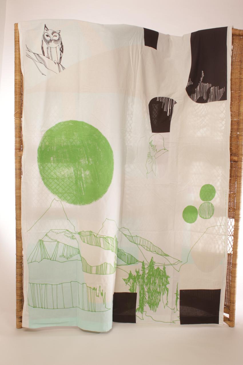 Marimekko Maija Louekari ”Kuiskaaja” kangas verho