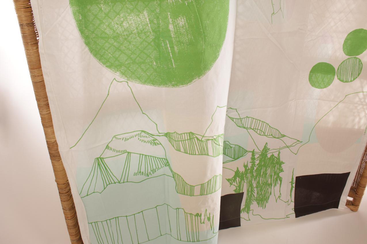 Marimekko Maija Louekari ”Kuiskaaja” kangas verho - Image 6