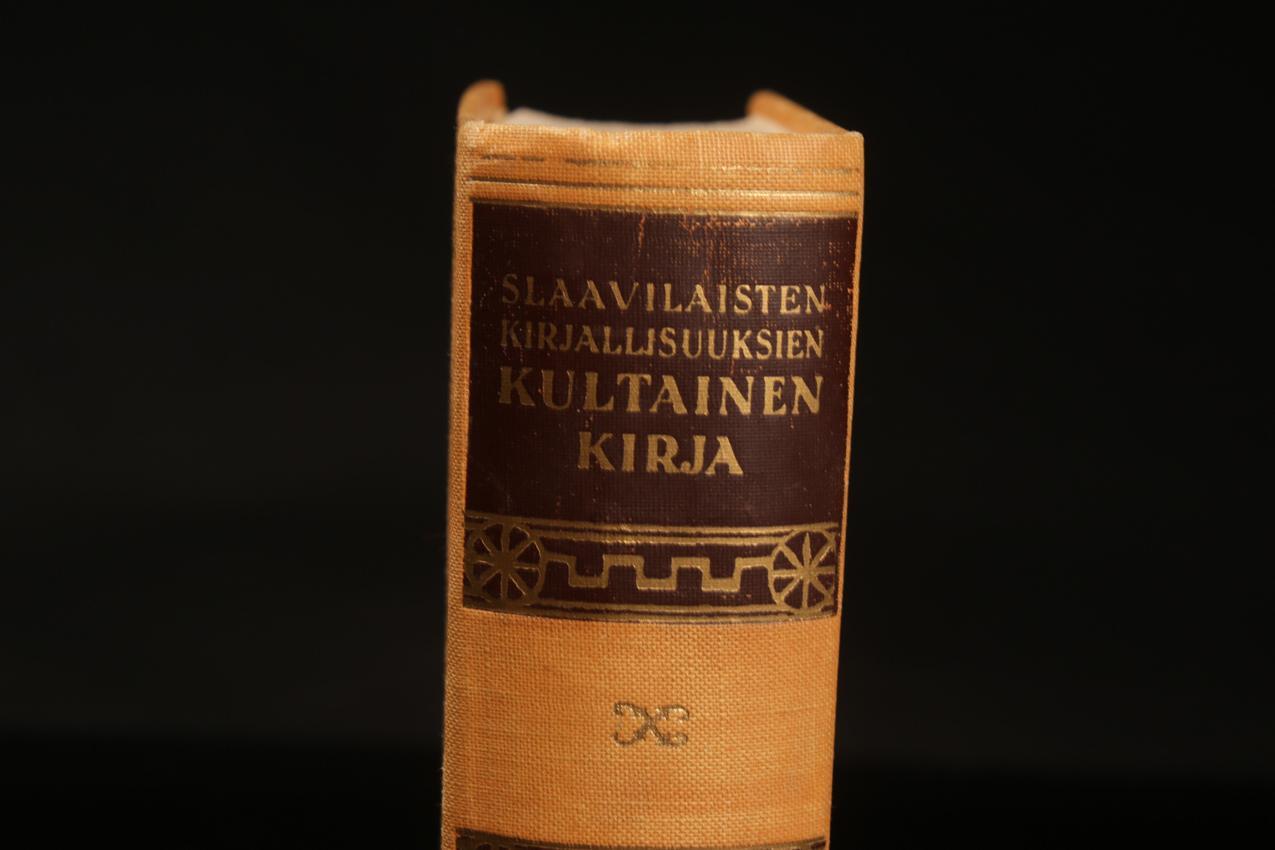 WSOY Slaavilaisten kirjallisuuksien Kultainen Kirja V. K. Trast - Image 2