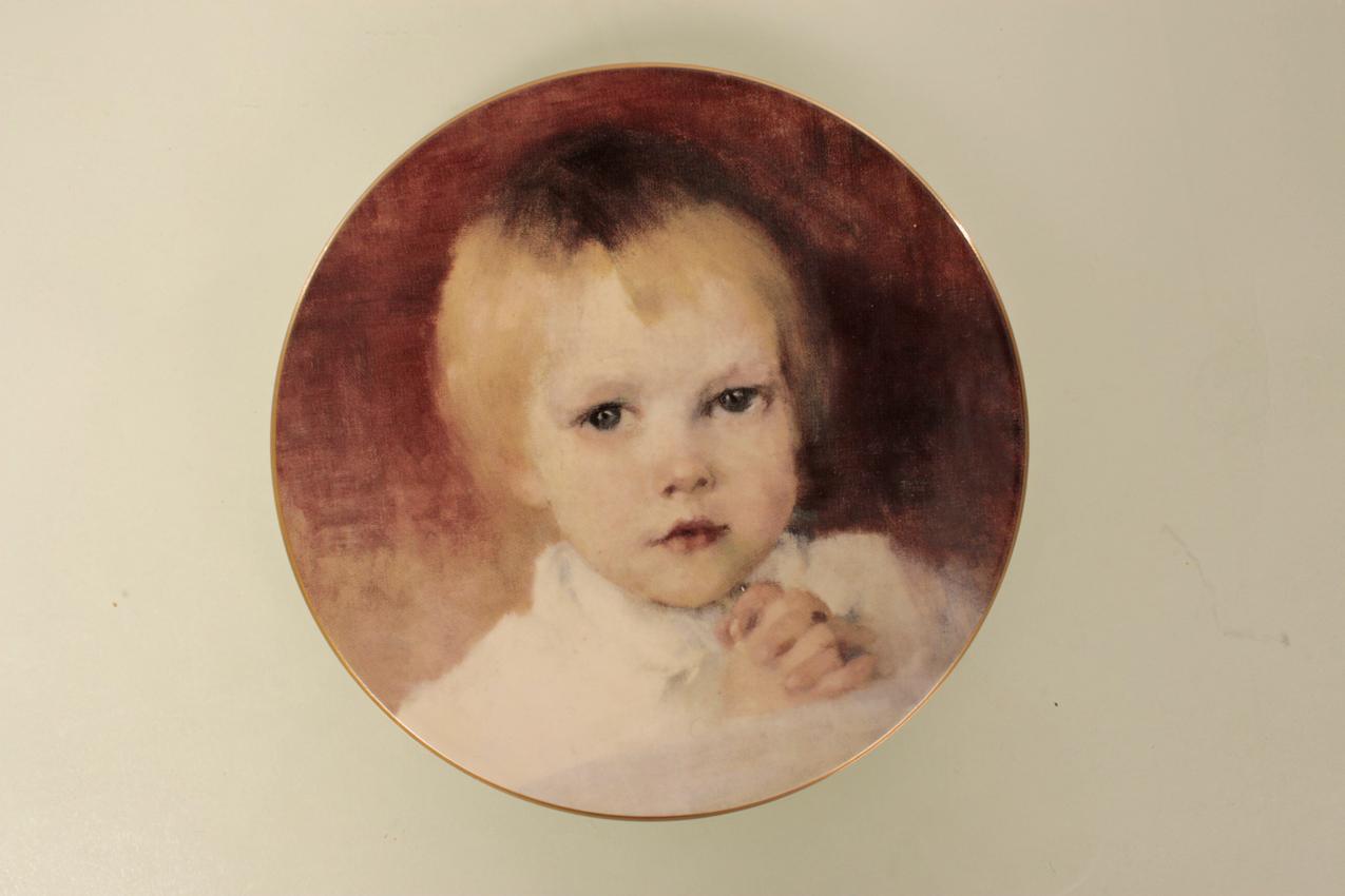 Taidelautanen Arabia Helene Schjerfbeck ”Rukoileva tyttö”