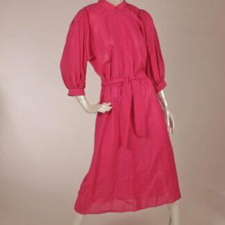 Vintage fuchsia color wool muslin dress with stand up collar by Vuokko.