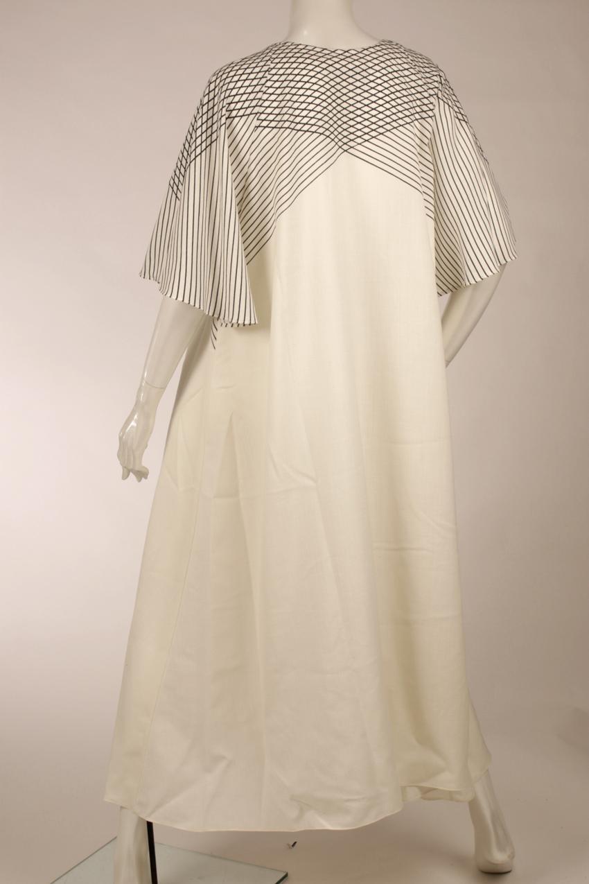 Vintage Vuokko valkoinen villamusliinimekko mustilla kuvioilla S - Image 4