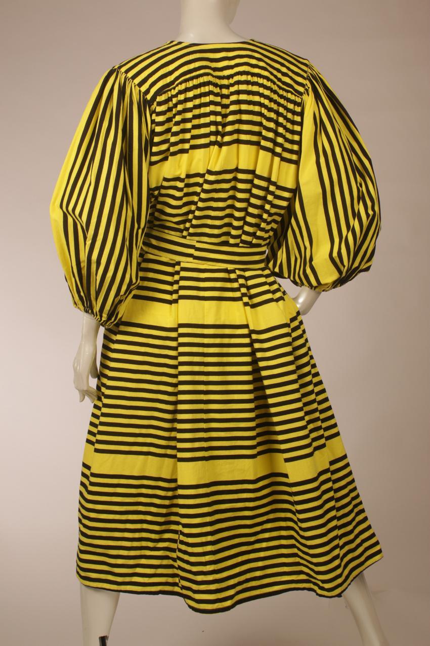 Vintage Vuokko keltamusta-raidallinen mekko XS S - Image 5