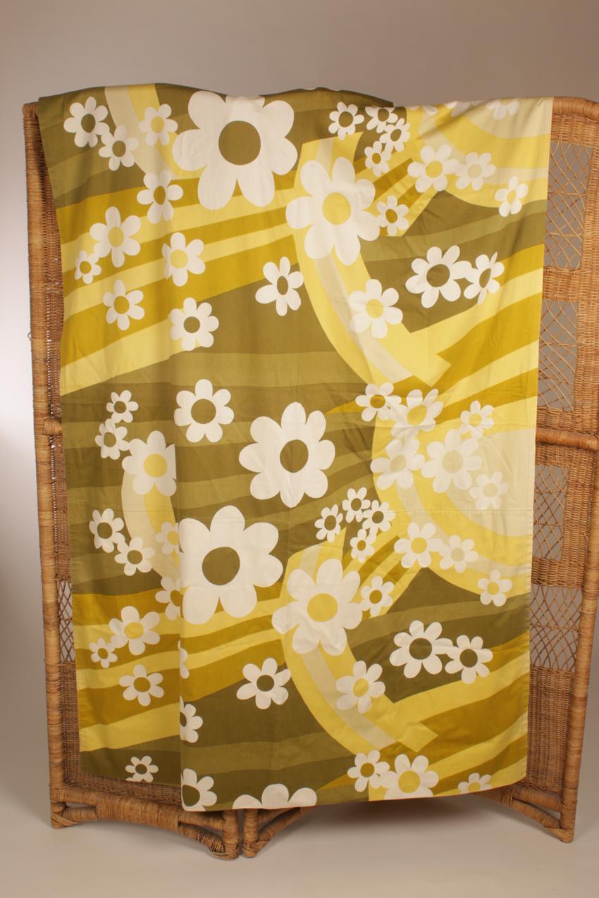 Vintage Marjatta Metsovaara Tampella vihreän sävyinen kukkakangas/verho