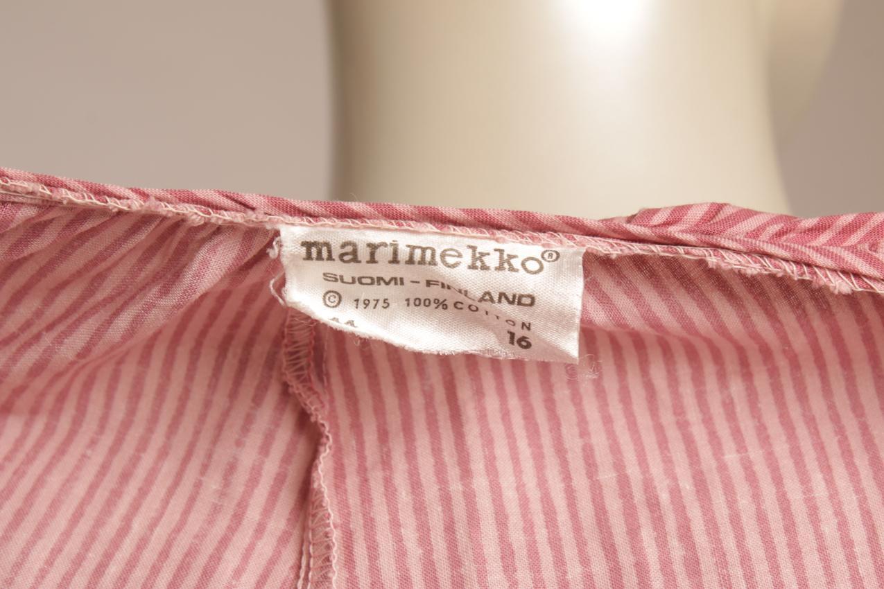 Vintage Marimekko Annikki Rimala pinkki raidallilnen “Rakkauskirje” maksimekko L XL - Image 10