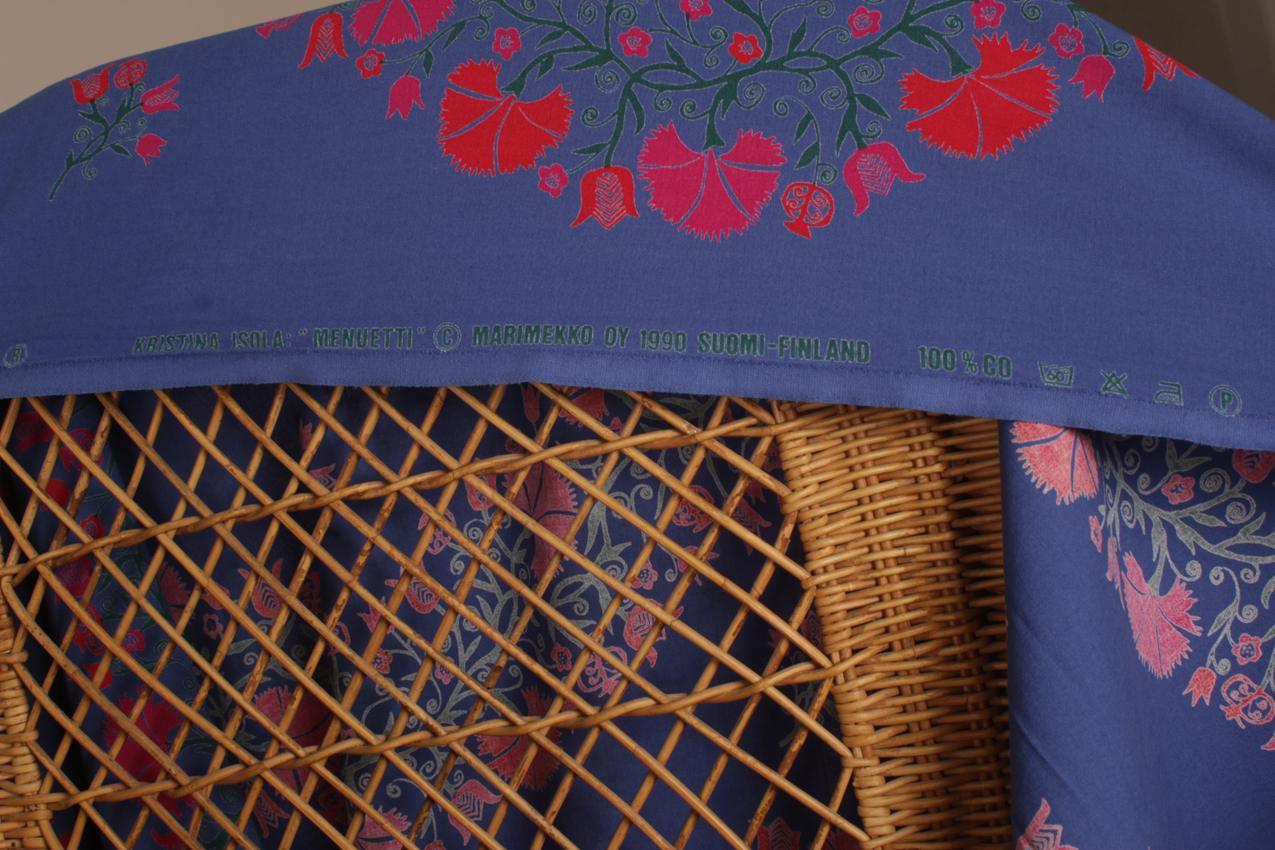 Vintage Marimekko Kristiina Isola “Menuetti” kangas pöytäliina - Image 4